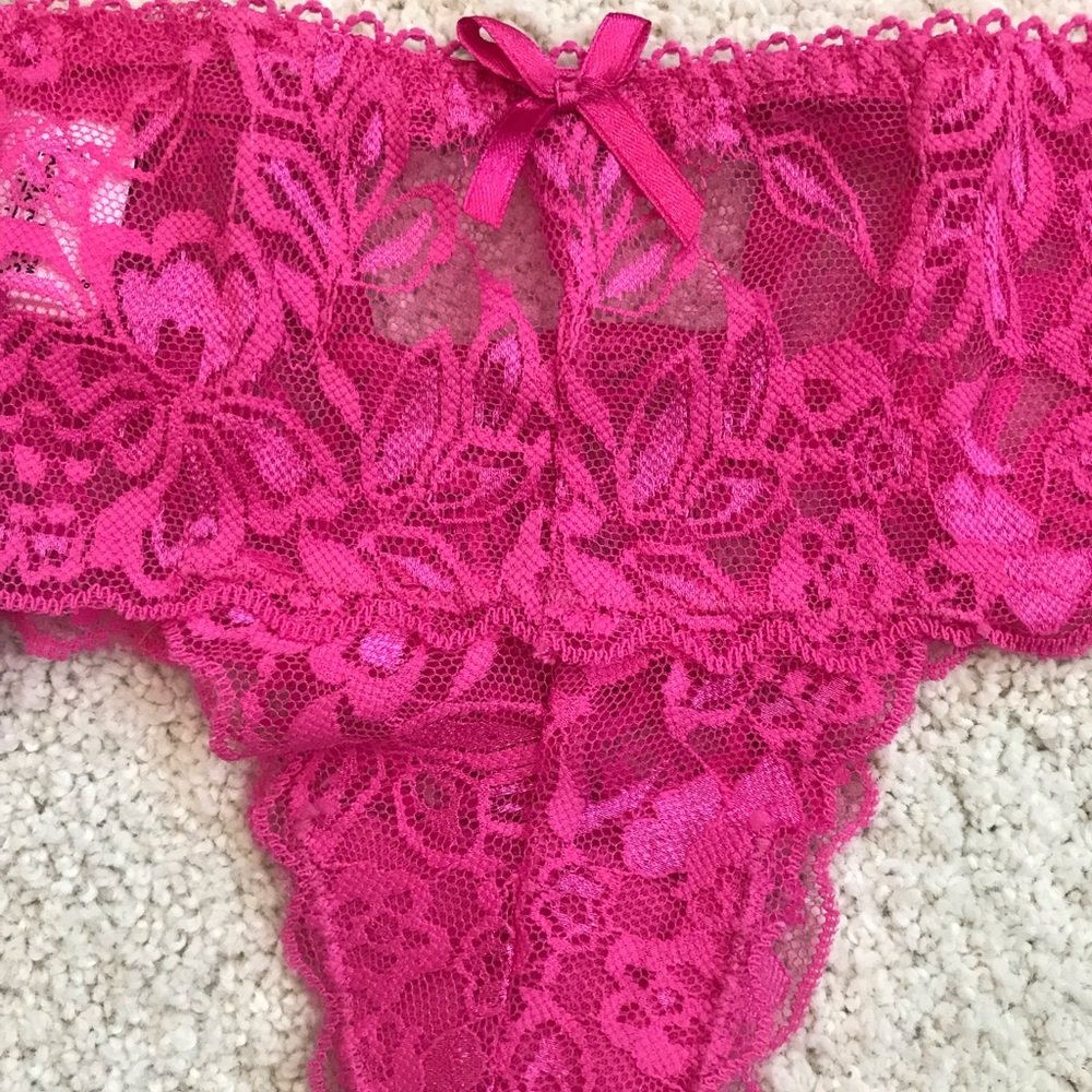 2 Frederick’s Lace Thongs - Picture 7 of 8
